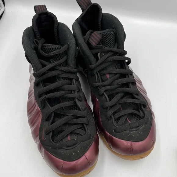 Nike Air Foamposite One Night Maroon Black Size 8Classic Style Urban Street